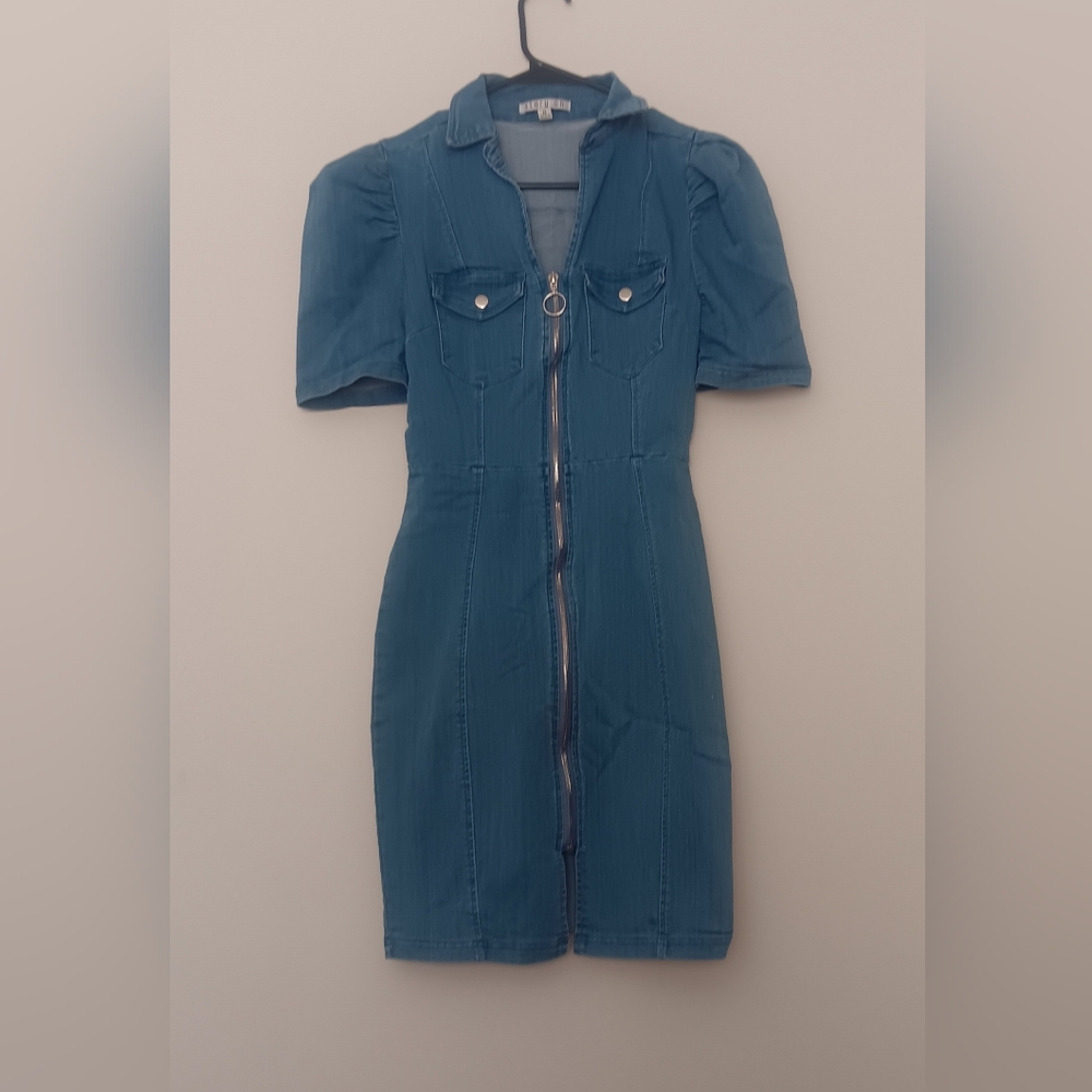 Women’s Teal Zip-Front Dress